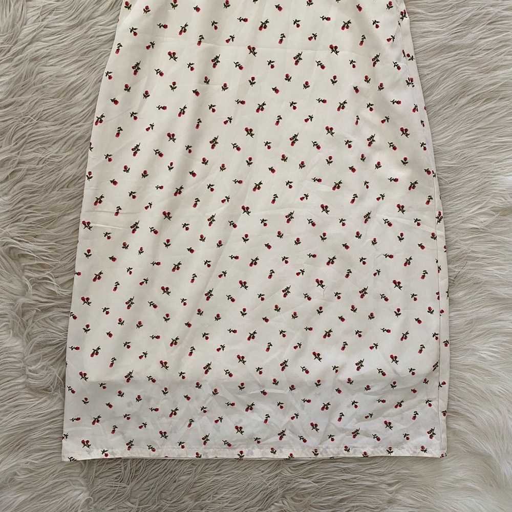 Sister Jane Reel Rose Cami Midi Dress Ruffle Neckline Cream Red Floral Print - Picture 4 of 12